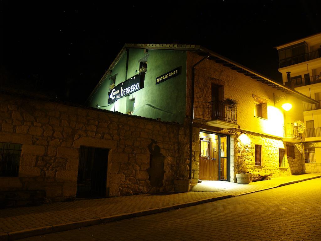 La Casona Del Herrero Navaleno Extérieur photo