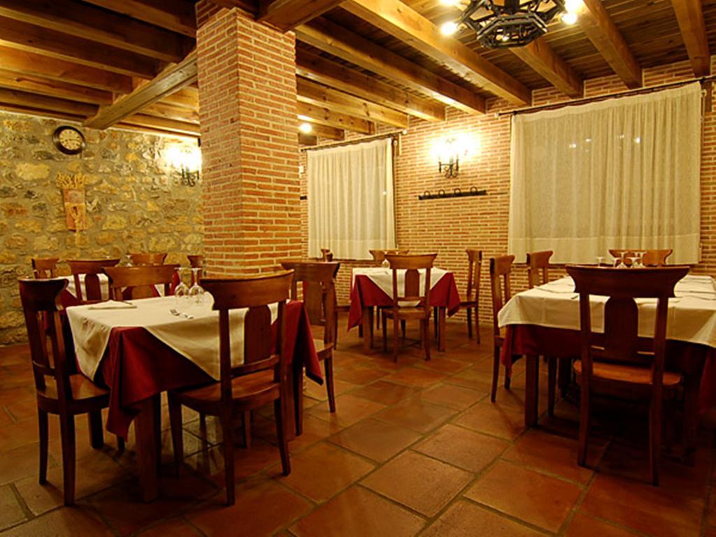 La Casona Del Herrero Navaleno Extérieur photo